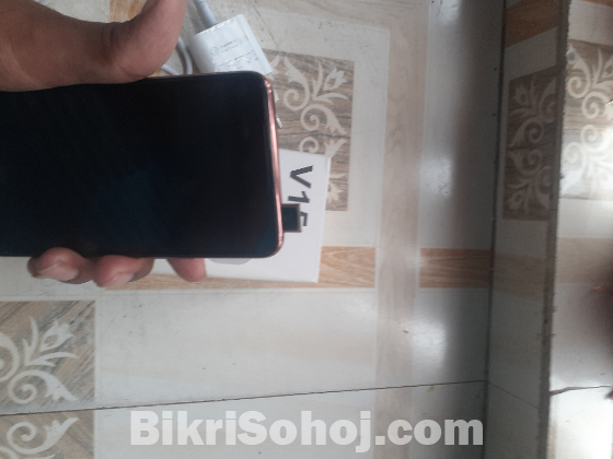 Vivo v15